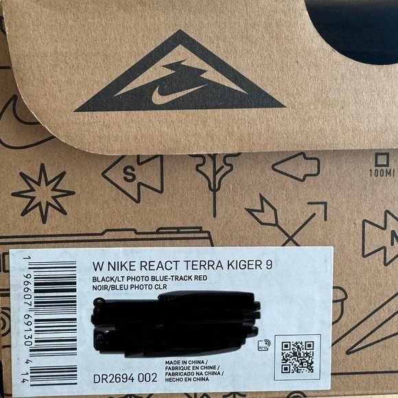 Wmns Nike Air Zoom Terra Kiger 9 Trail Running Shoes Athletic Hiking DR2694-002 - Picture 7 of 8